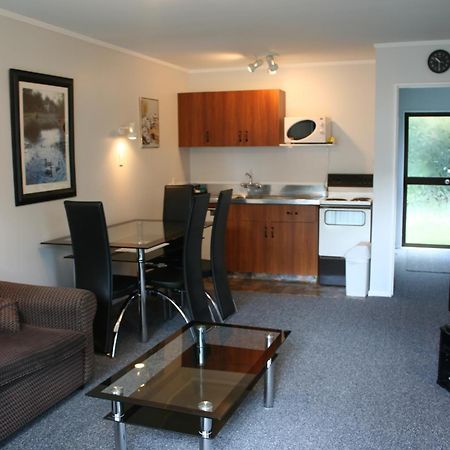Awatea Park Motel Palmerston North Eksteriør bilde