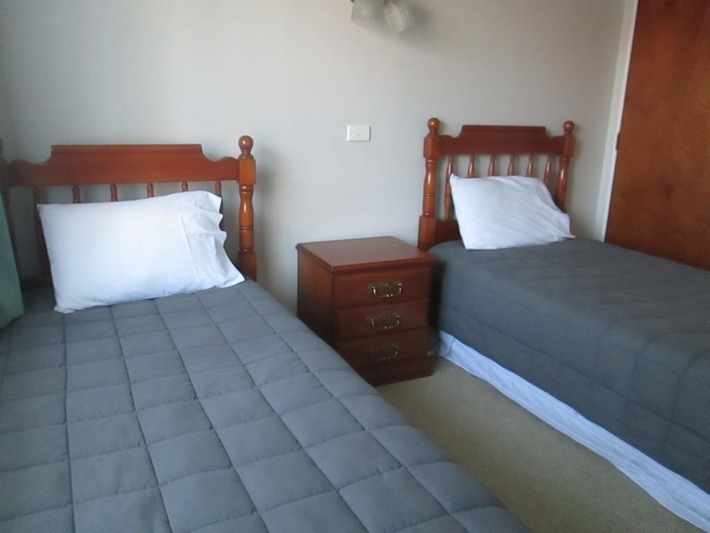 Awatea Park Motel Palmerston North Eksteriør bilde